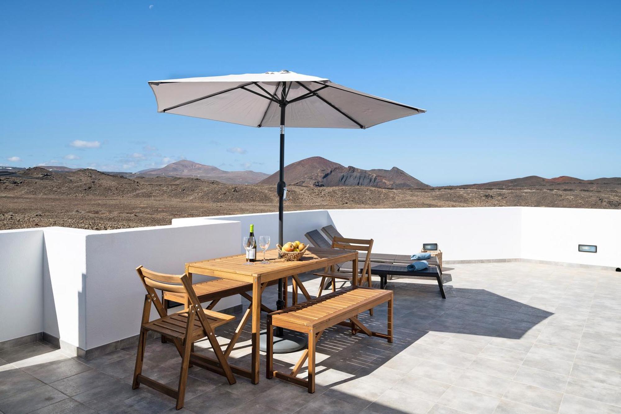 Triton 6 Villa La Santa Exterior photo